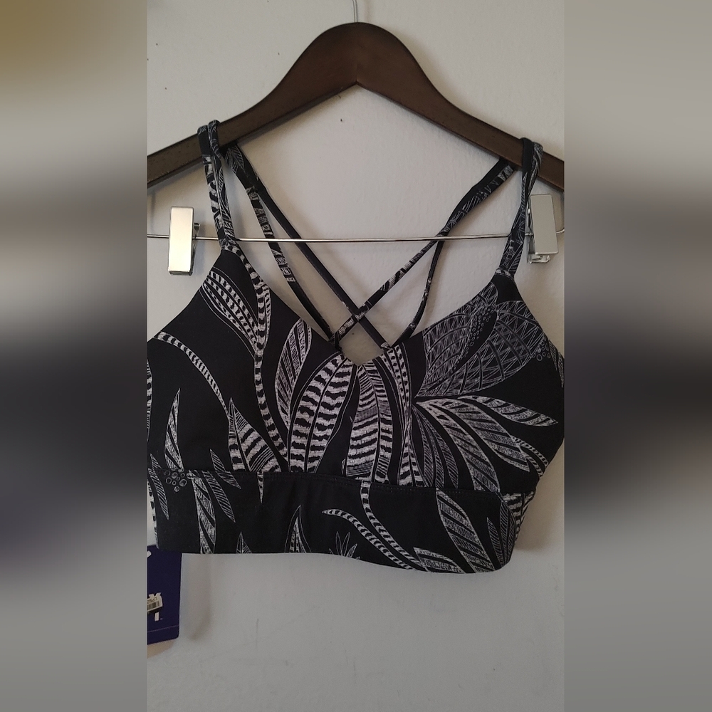 JoyLab Black and White Sports Bra